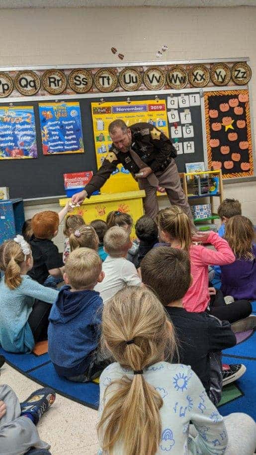 Det. Yancy Denning visiting a pre-school in Fall 2019